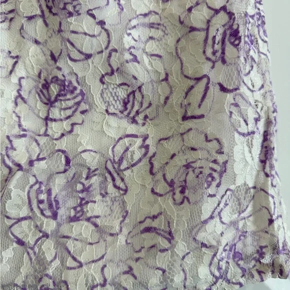 The Limited Floral Lace Sleeveless Blouse - Purple and Cream - Picture 3 of 5